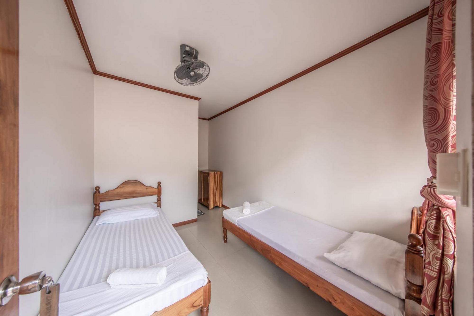 Zaniya'S Pension Langi-langiban Buitenkant foto